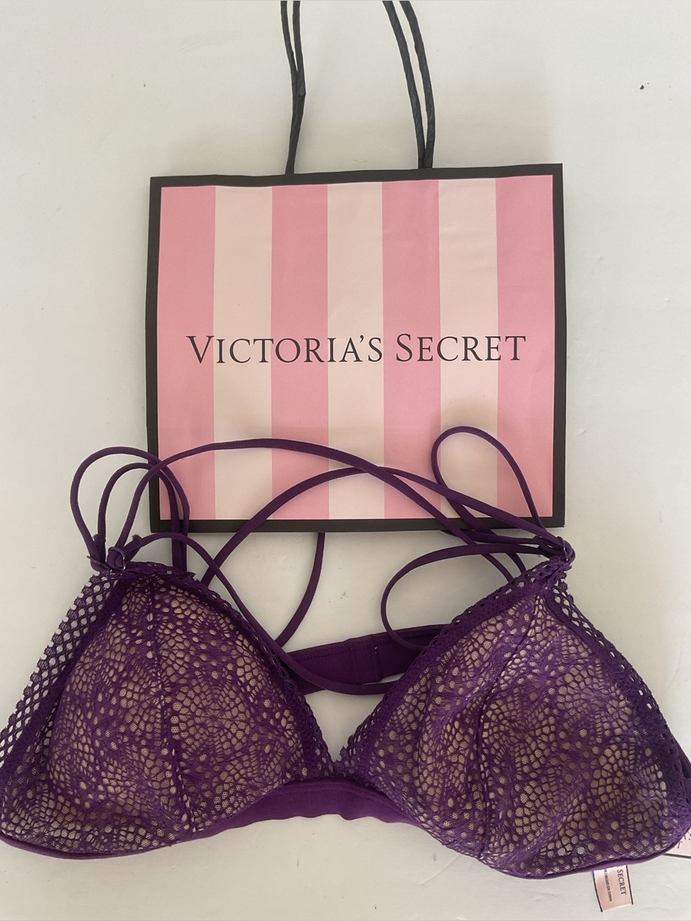 Victorias Secret Strappy Back Purple Crochet Lace Bralette Size Medium NWT